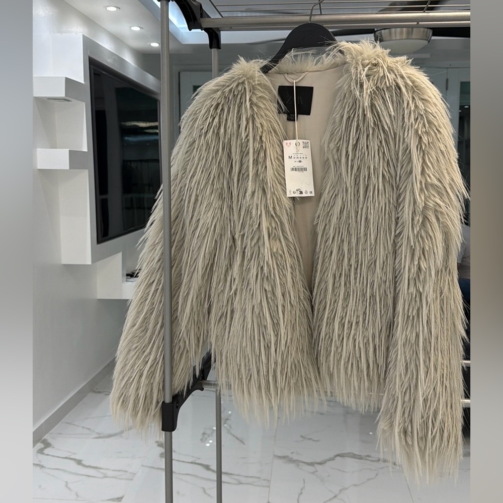 Zara faux fur coat, light grey - Picture 13 of 14